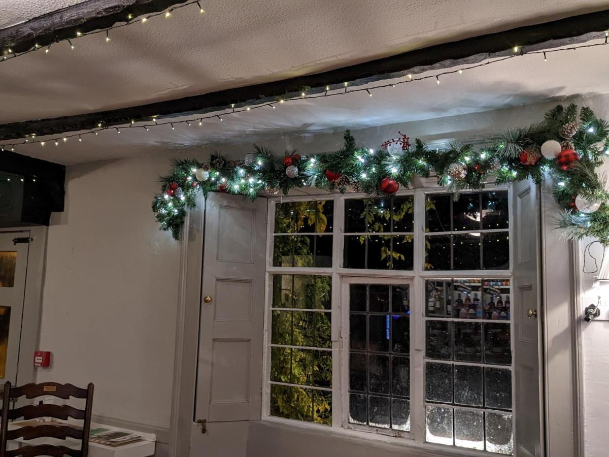 Cowpers Oak Bed & Breakfast Olney Exterior photo